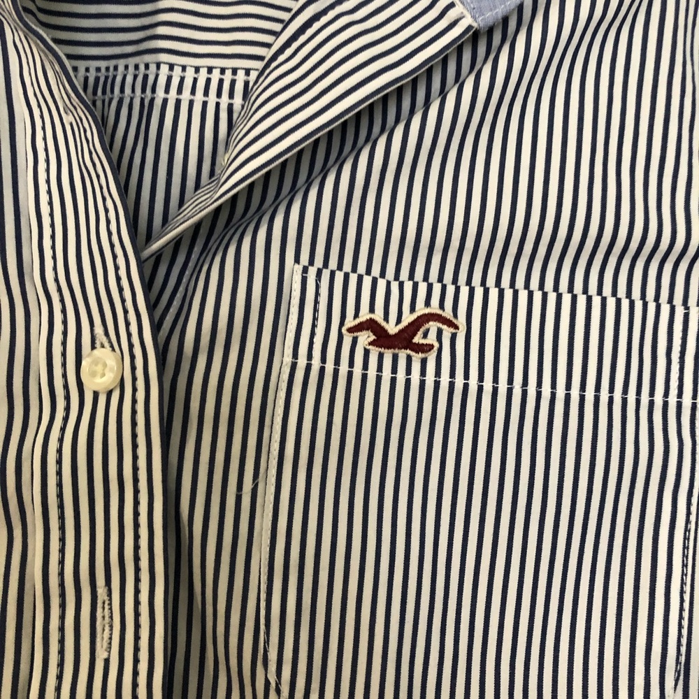 HOLLISTER button up - Picture 2 of 4